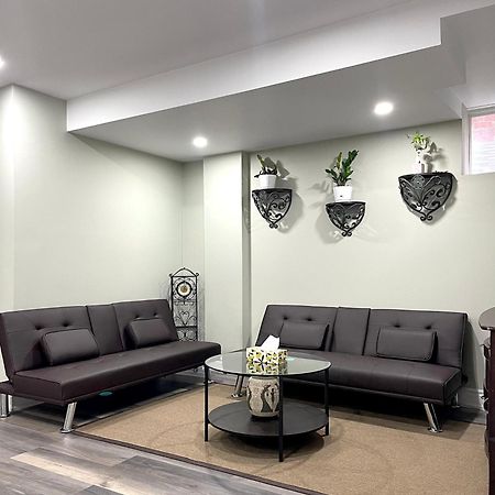 Niagara Falls Bnb 15 Mins Away From Falls 소롤드 외부 사진