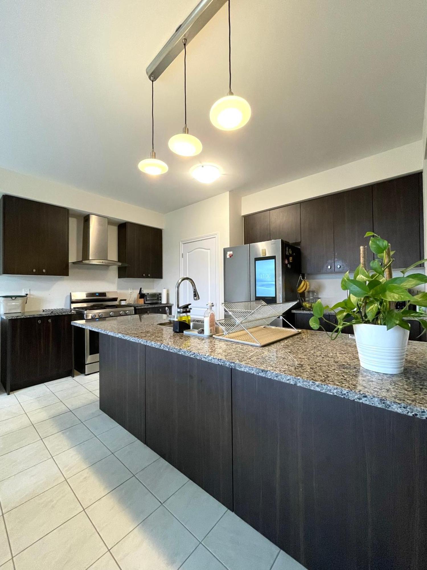 Niagara Falls Bnb 15 Mins Away From Falls 소롤드 외부 사진
