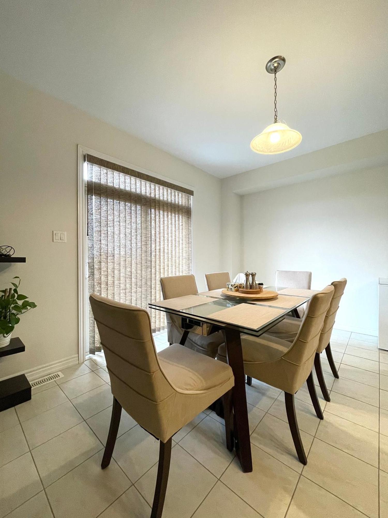 Niagara Falls Bnb 15 Mins Away From Falls 소롤드 외부 사진