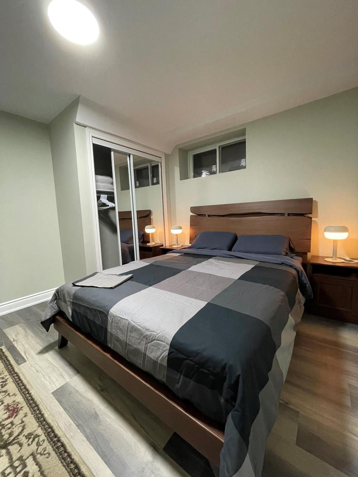 Niagara Falls Bnb 15 Mins Away From Falls 소롤드 외부 사진