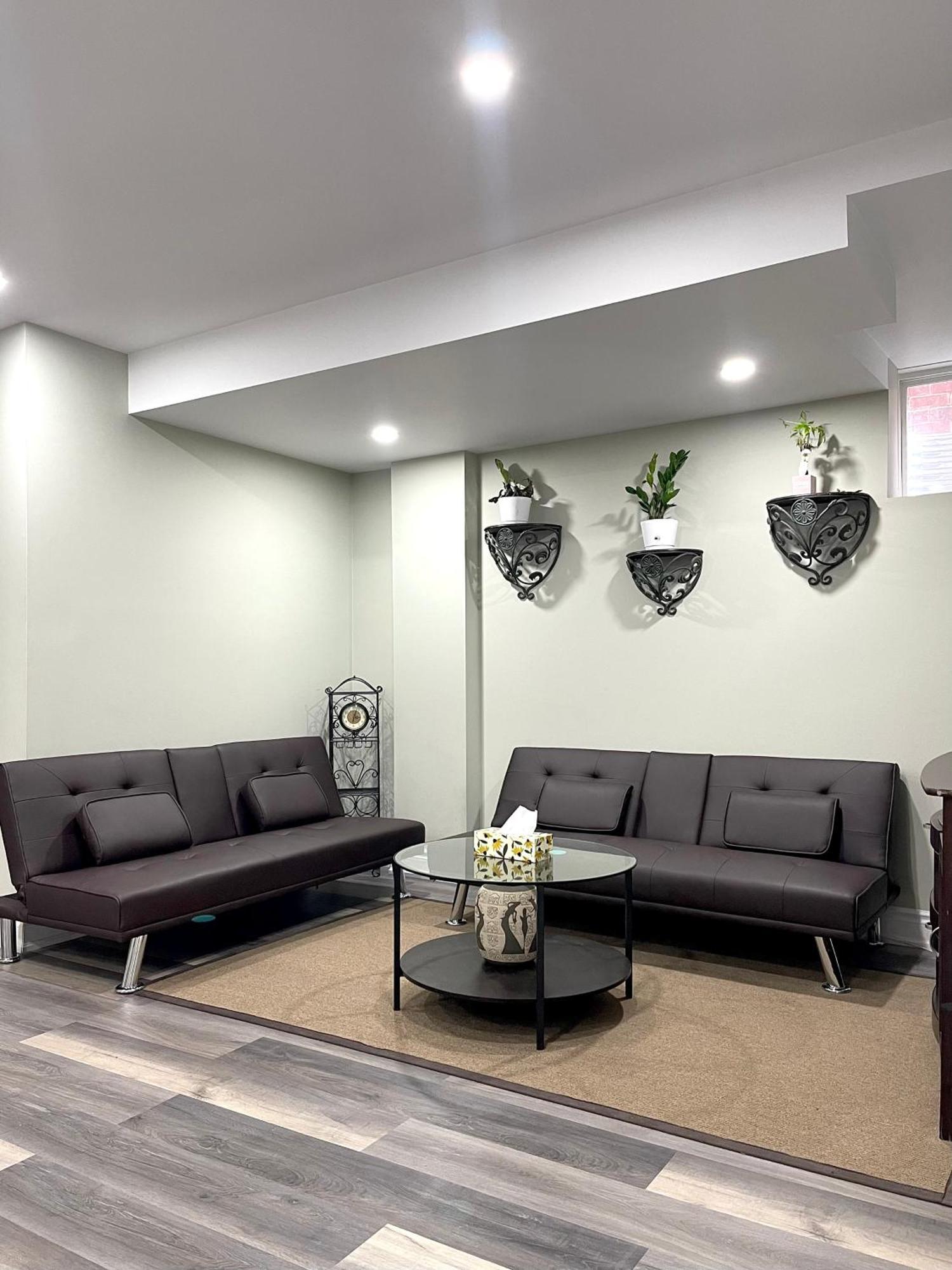 Niagara Falls Bnb 15 Mins Away From Falls 소롤드 외부 사진