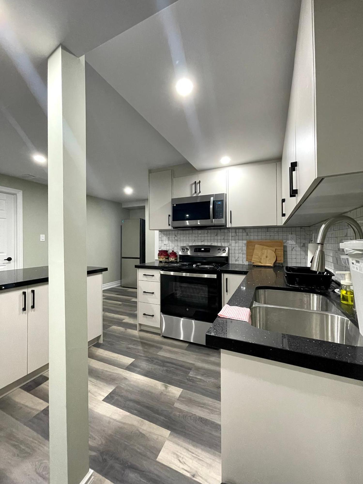 Niagara Falls Bnb 15 Mins Away From Falls 소롤드 외부 사진