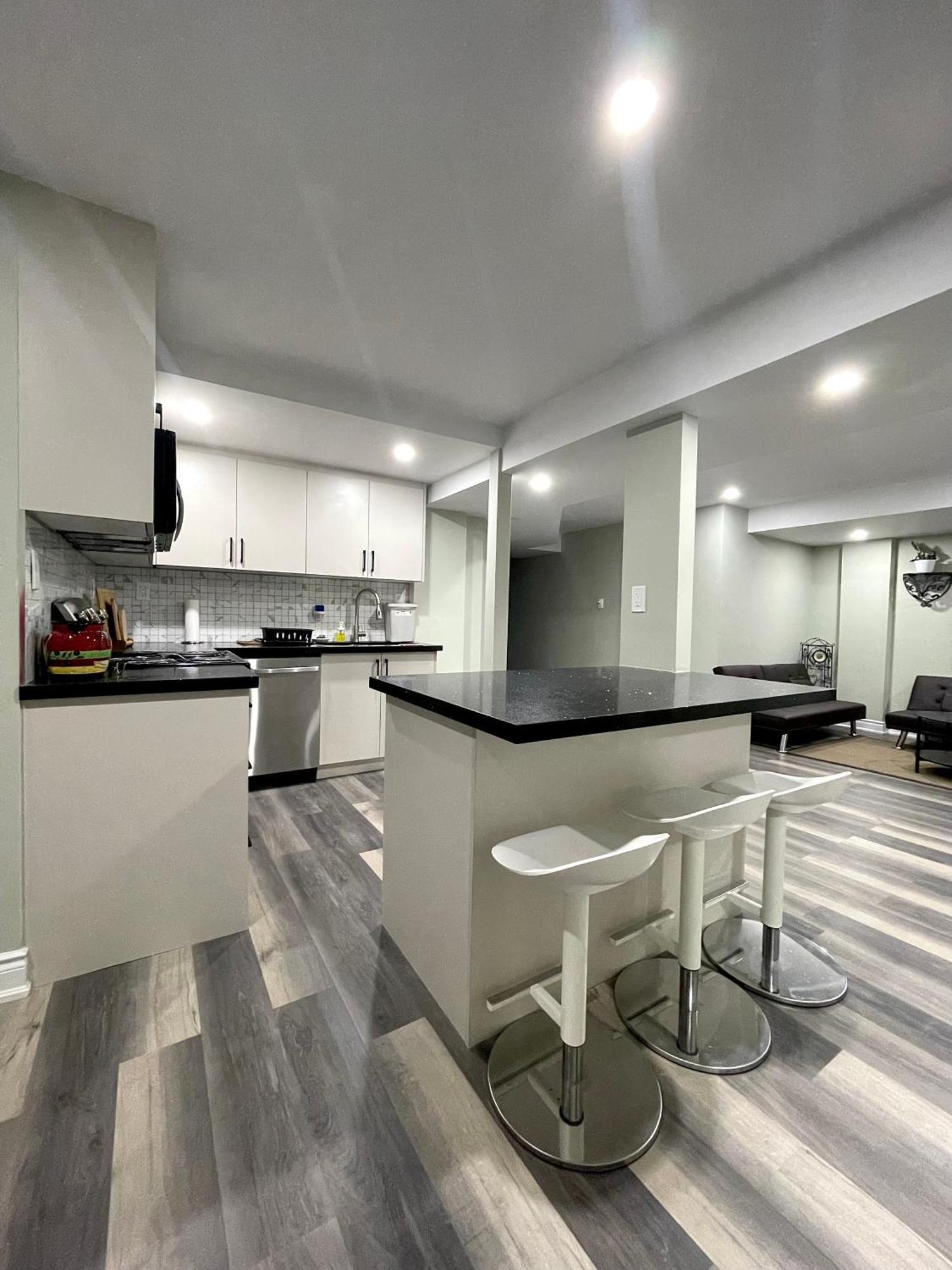 Niagara Falls Bnb 15 Mins Away From Falls 소롤드 외부 사진